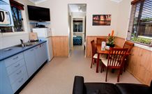 On The Basin - St - Surfers Paradise Gold Coast 2