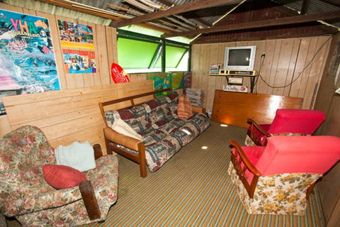 Murwillumbah YHA - Mt Warning - Surfers Paradise Gold Coast 5