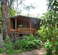 Port Stephens YHA - Surfers Paradise Gold Coast