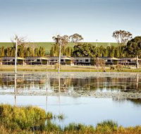 Lake Redbrook Holiday Retreat - Surfers Paradise Gold Coast