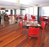 Metro Hotel and Apartments Gladstone - Surfers Paradise Gold Coast