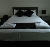 Dooleys Tavern and Motel Capella - Surfers Paradise Gold Coast