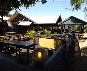 Fraser Island Retreat - Surfers Paradise Gold Coast 2