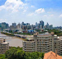 Central Hillcrest Apartment Hotel - Surfers Paradise Gold Coast