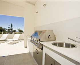 Kirra Surf Apartments - Surfers Paradise Gold Coast 3