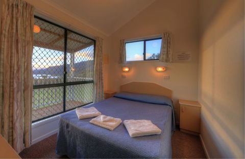 Inland Waters Holiday Parks Lake Glenbawn - Surfers Paradise Gold Coast 8