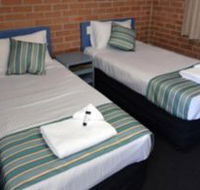 The Oaks Hotel Motel  - Surfers Paradise Gold Coast