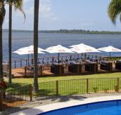Waters Edge Port Macquarie - Surfers Paradise Gold Coast
