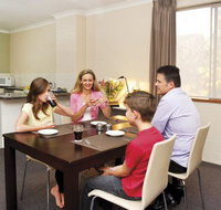 Oxley Court Apartments - Surfers Paradise Gold Coast