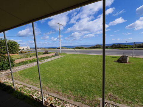 Century 21 SouthCoast: Moana Blue - Surfers Paradise Gold Coast 80