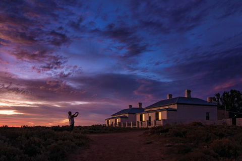 Point Lowly Lighthouse Cottages - Surfers Paradise Gold Coast 1