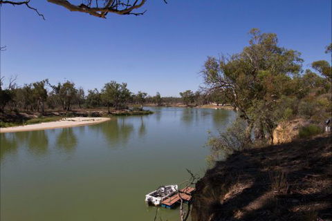 River Shack Rentals - Living The Dream - Surfers Paradise Gold Coast 60