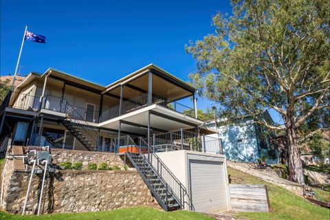 River Shack Rentals - Living The Dream - Surfers Paradise Gold Coast 46