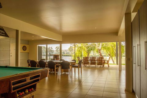 River Shack Rentals - Living The Dream - Surfers Paradise Gold Coast 127