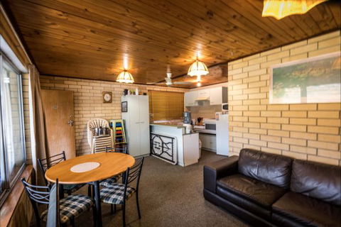 River Shack Rentals - Living The Dream - Surfers Paradise Gold Coast 76