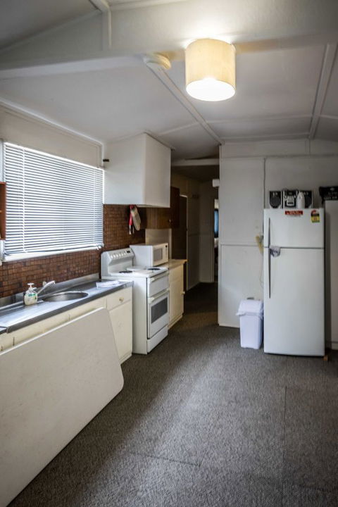 River Shack Rentals - Living The Dream - Surfers Paradise Gold Coast 78
