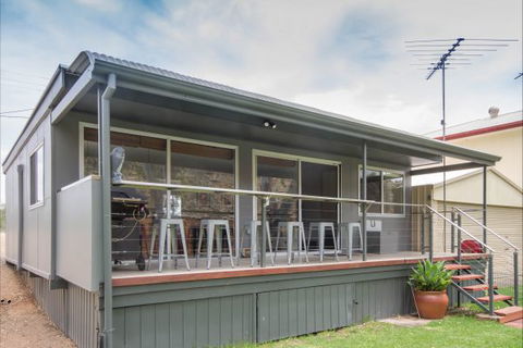 River Shack Rentals - Living The Dream - Surfers Paradise Gold Coast 8