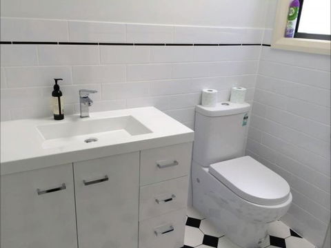 River Shack Rentals - Living The Dream - Surfers Paradise Gold Coast 23