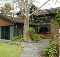 Trenberth House - Surfers Paradise Gold Coast