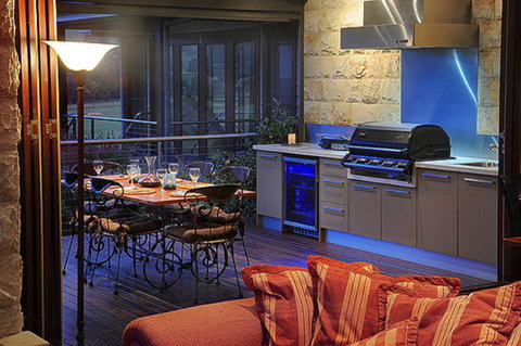 Desiderata Kangaroo Valley - Surfers Paradise Gold Coast 2