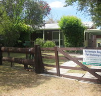 Grantham House  Pet Friendly Holiday Home - Surfers Paradise Gold Coast