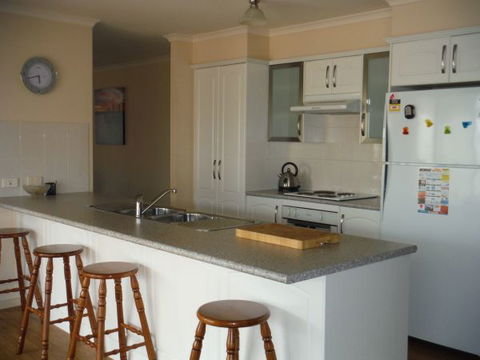 Sandy Shores - Surfers Paradise Gold Coast 2