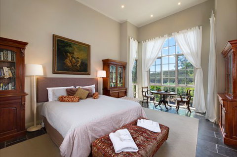 Lake David - Surfers Paradise Gold Coast 7