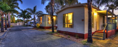 Central Caravan Park - Surfers Paradise Gold Coast 2