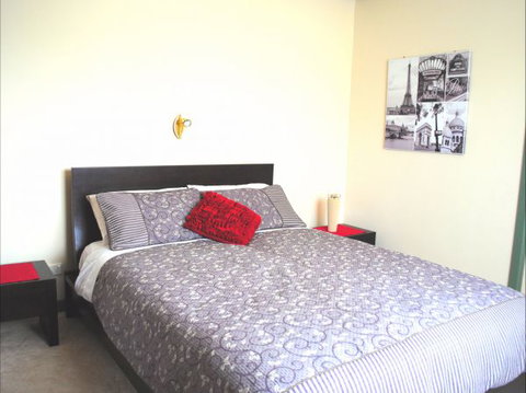 North East Stays - Surfers Paradise Gold Coast 5