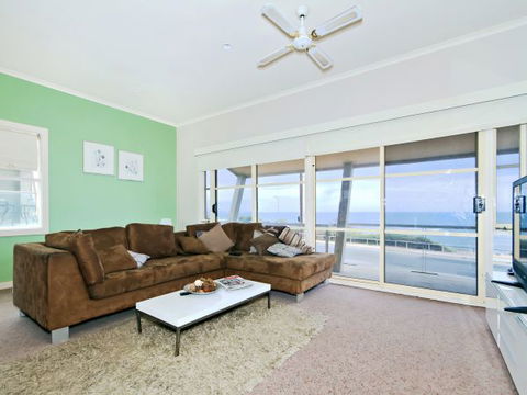 Century 21 SouthCoast: Salt - Surfers Paradise Gold Coast 3
