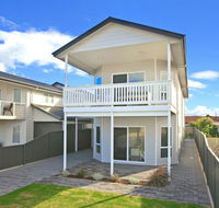 Century 21 SouthCoast White Caps - Surfers Paradise Gold Coast