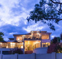 Eugenie's Luxury Accommodation - Surfers Paradise Gold Coast