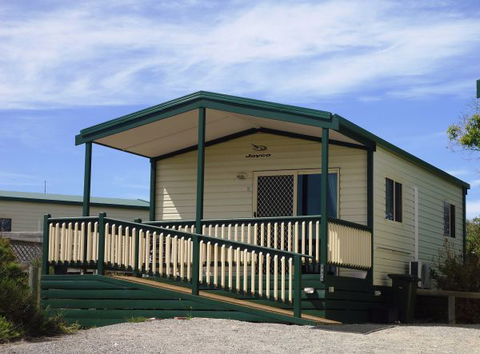 Elliston Waterloo Bay Tourist Park - Surfers Paradise Gold Coast 1