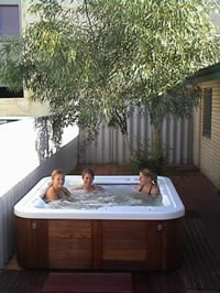 The Shiralee Backpackers - Surfers Paradise Gold Coast 1