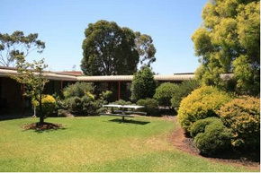 River Country Inn - Surfers Paradise Gold Coast 2