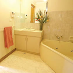 City Colonial Motor Inn - Surfers Paradise Gold Coast 1