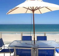 Adelaide Luxury Beach House - Surfers Paradise Gold Coast