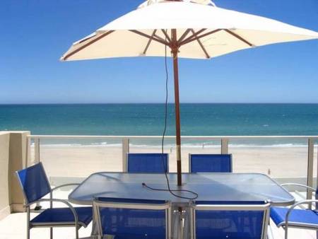 Adelaide Luxury Beach House - Surfers Paradise Gold Coast 0