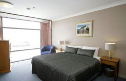 Man From Snowy River Hotel - Surfers Paradise Gold Coast 0