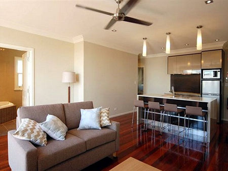 Timeball Apartments - Surfers Paradise Gold Coast 2