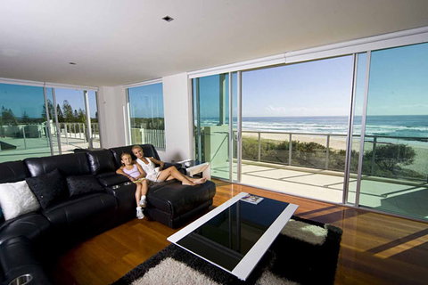 The Beach Cabarita - Surfers Paradise Gold Coast 1