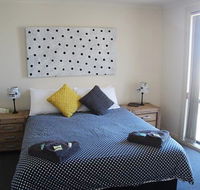 Cliff House Beachfront Villas - Surfers Paradise Gold Coast
