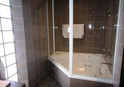 Highlander Hotel Bar Kitchen Rooftop - Surfers Paradise Gold Coast 5