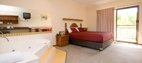 Renmark Hotel/Motel & Function Centre - Surfers Paradise Gold Coast 7