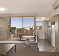 Chifley Apartments Newcastle - Surfers Paradise Gold Coast