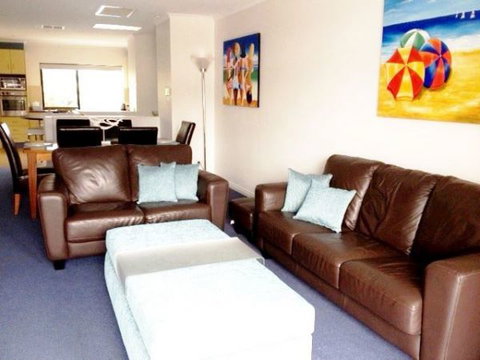 U2 At Moana Beach Holiday Apartment - Surfers Paradise Gold Coast 2