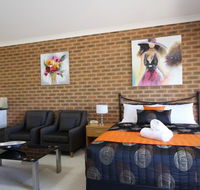 Top of the Town Motor Inn Yackandandah - Surfers Paradise Gold Coast