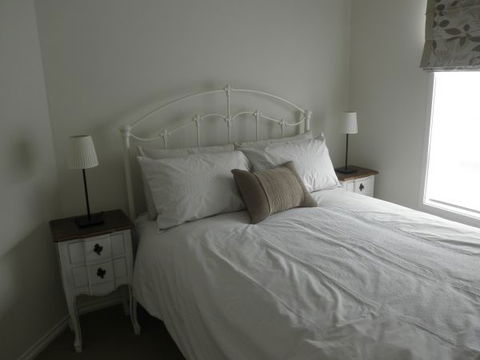 C&C's Bed And Breakfast - Surfers Paradise Gold Coast 3