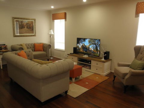 C&C's Bed And Breakfast - Surfers Paradise Gold Coast 7