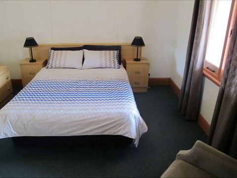 Ellison's Holiday Home - Surfers Paradise Gold Coast 2